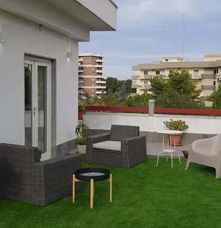 Apartman Attic Apartment-private Parking *
